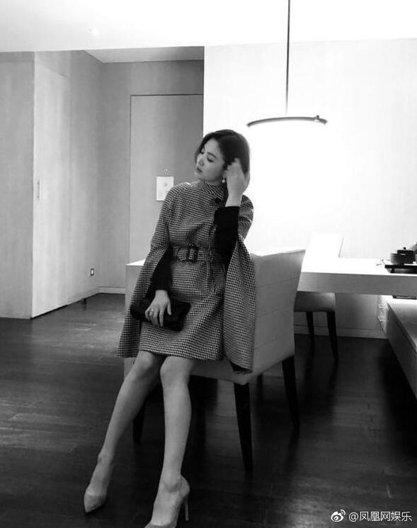 Cưới Song Joong Ki, Song Hye Kyo ngày càng đẹp mặn mà, sang chảnh